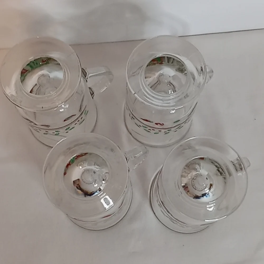𝅺Vintage Arby's Merch Holly Berry Irish Glass Coffee Mugs Footed & Gold Rimmed